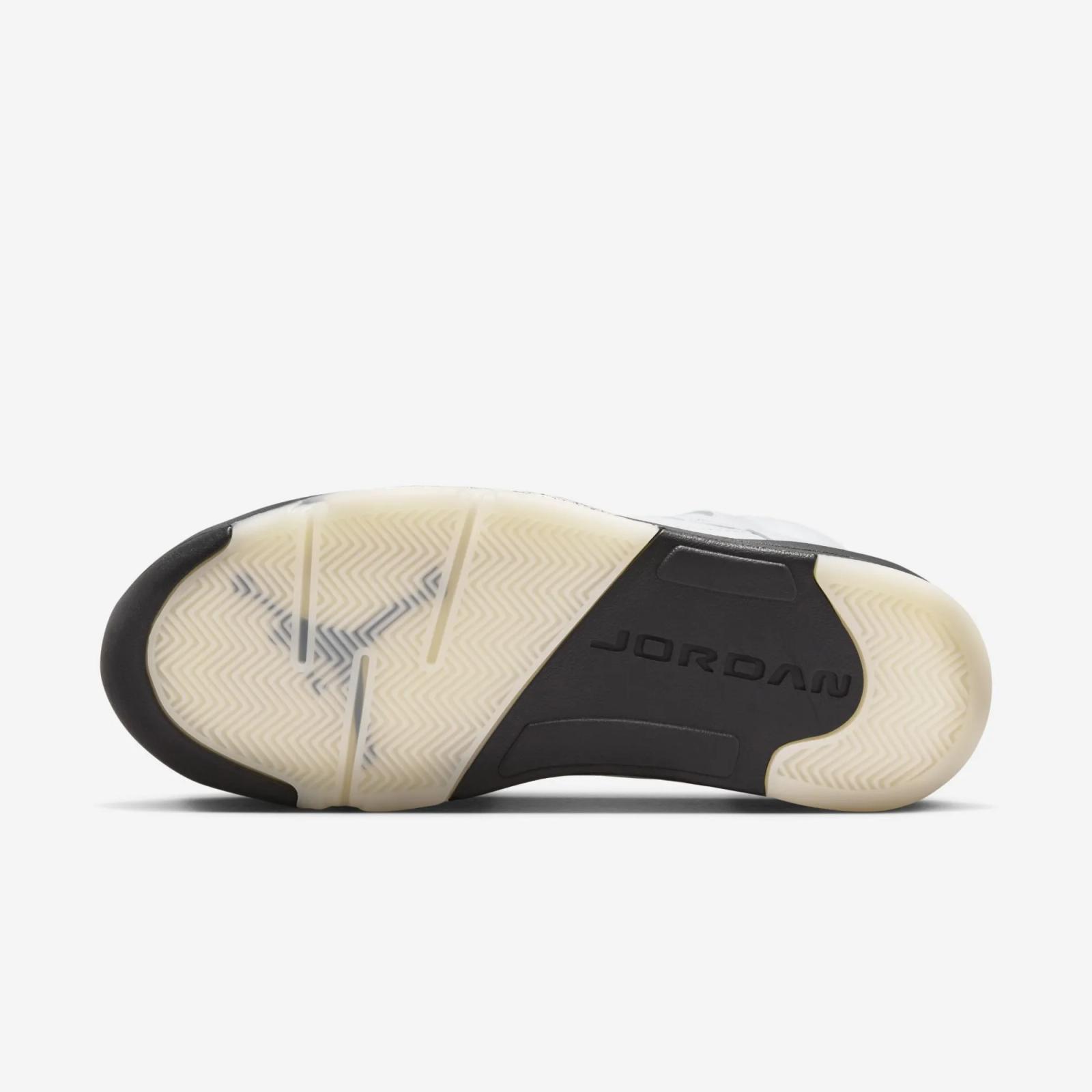 Air Jordan 5 Retro White Black DD0587-110