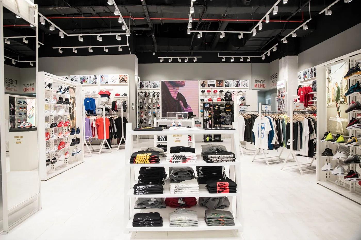 Buzz Sneakers AFI Bucharest Romania