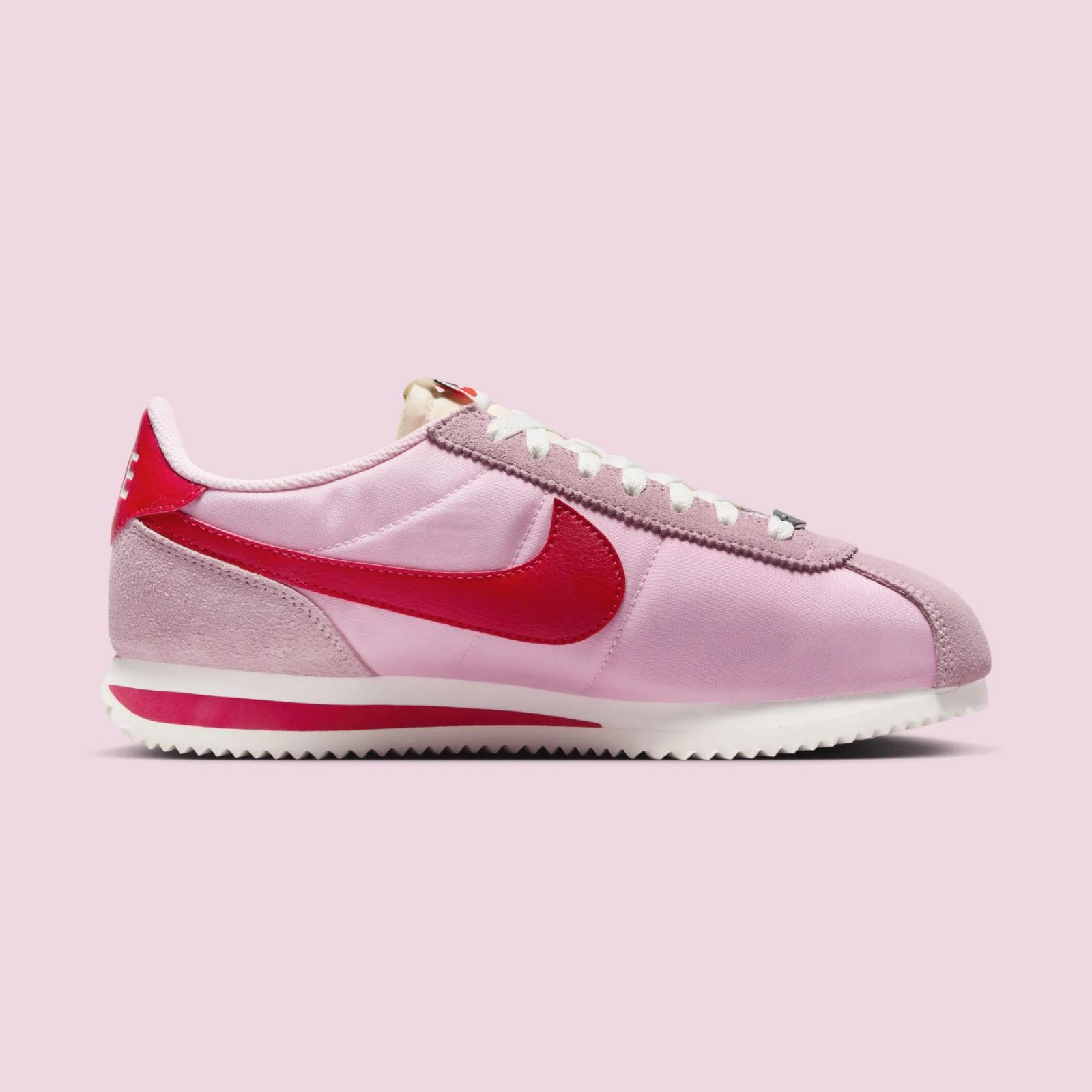 Nike Cortez Medium Soft Pink HF9994-600