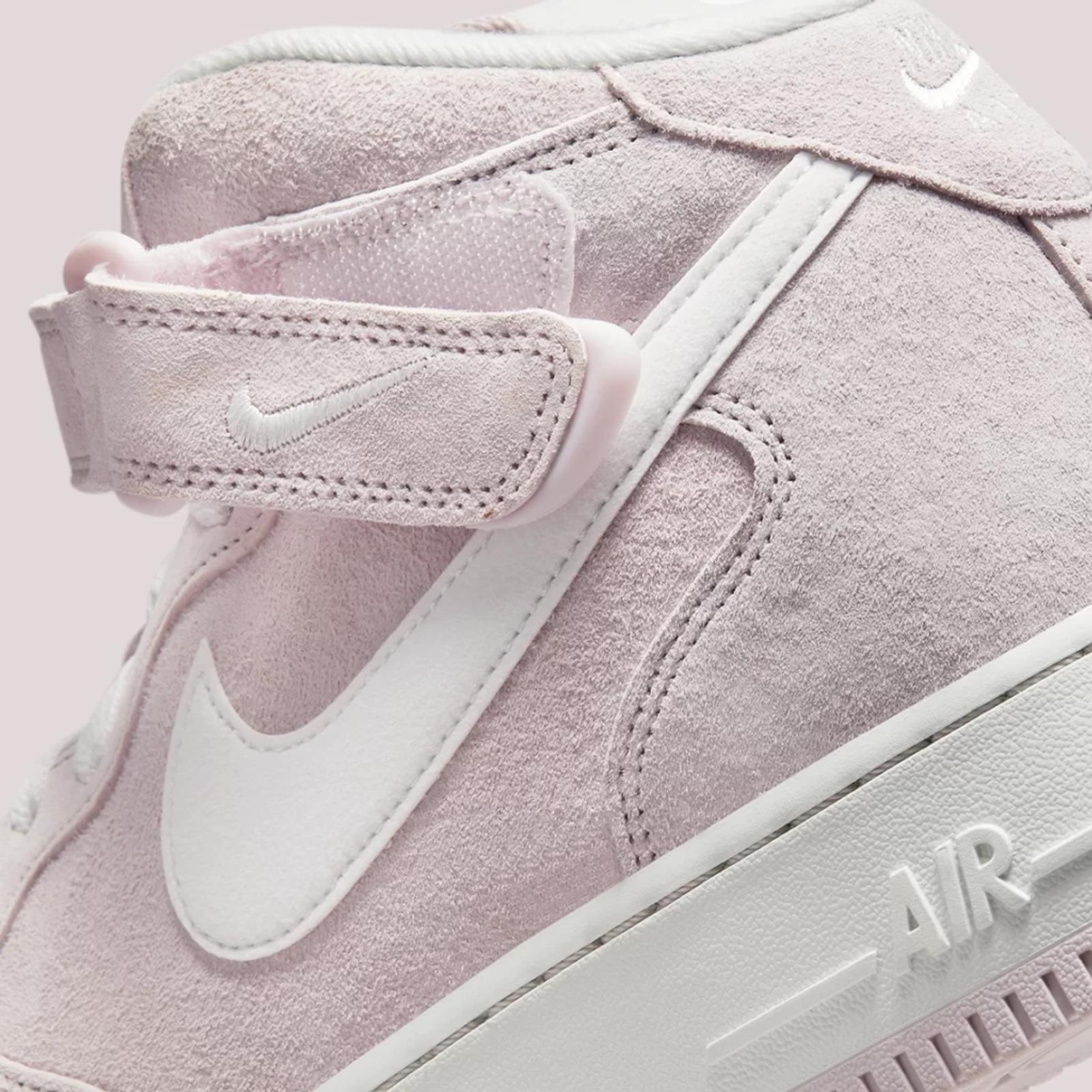 Nike Air Force 1 Mid QS Venice