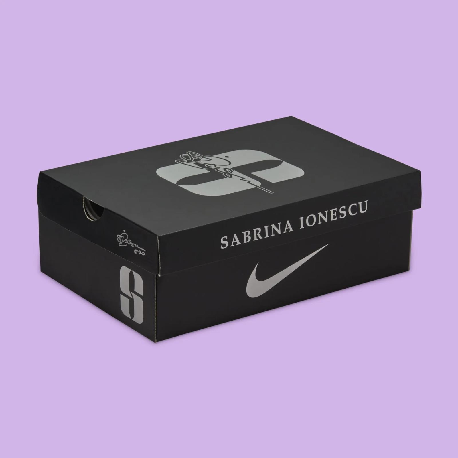 Nike Sabrina 2 Cave purple FQ2174-500