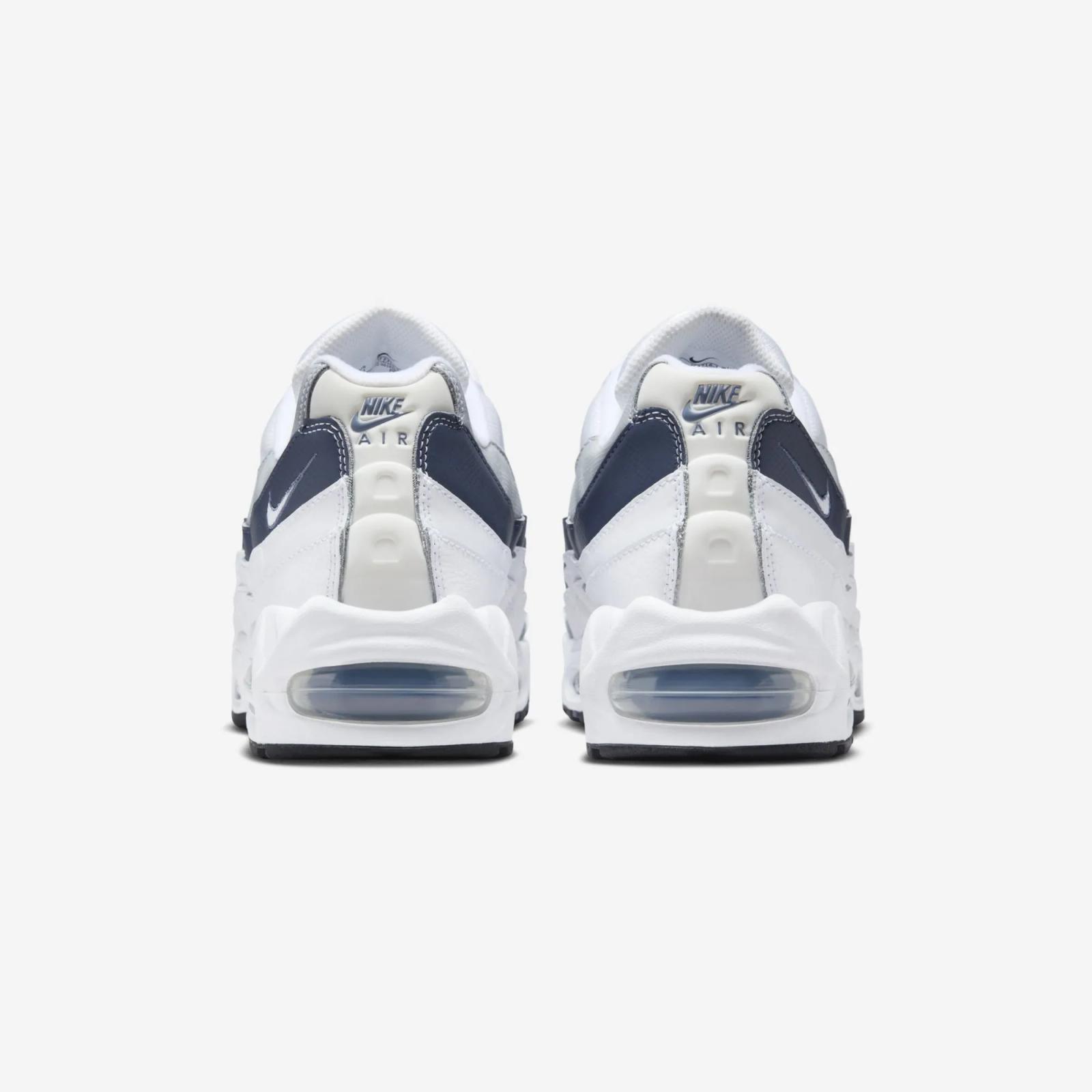 Nike Air Max 95 OG Big Bubble Diffused Blue Release Date April 2025 IF2718-100