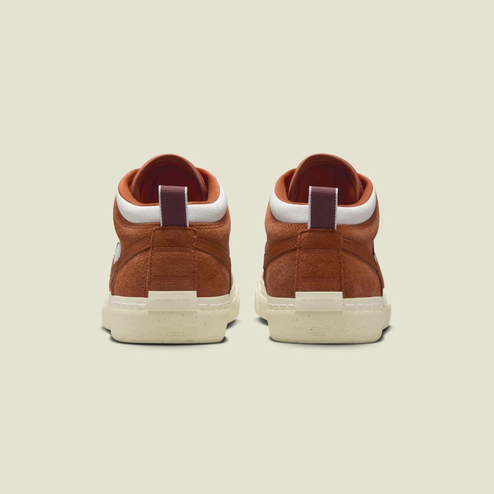 Nike SB React Leo Dark Russet DX4361-202