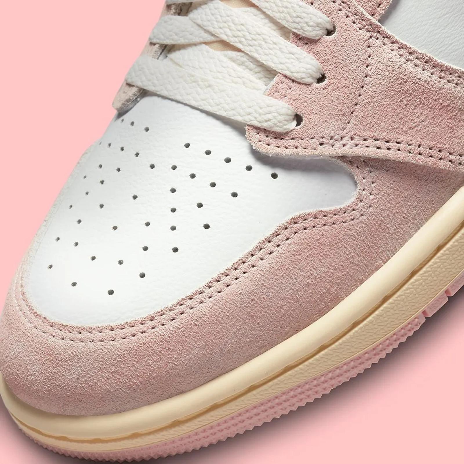 Air Jordan 1 Retro High OG Washed Pink