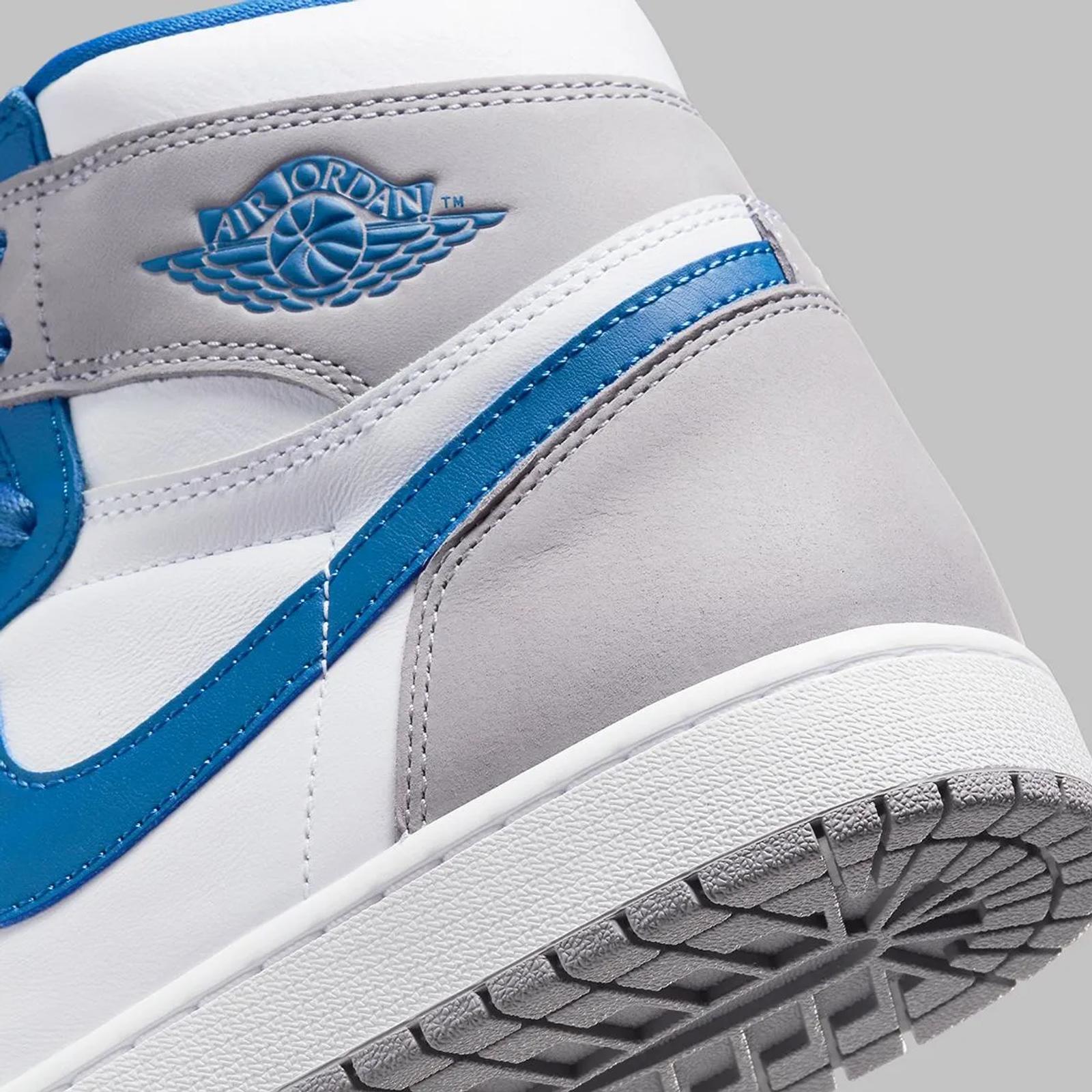 Air Jordan 1 Retro High OG True Blue