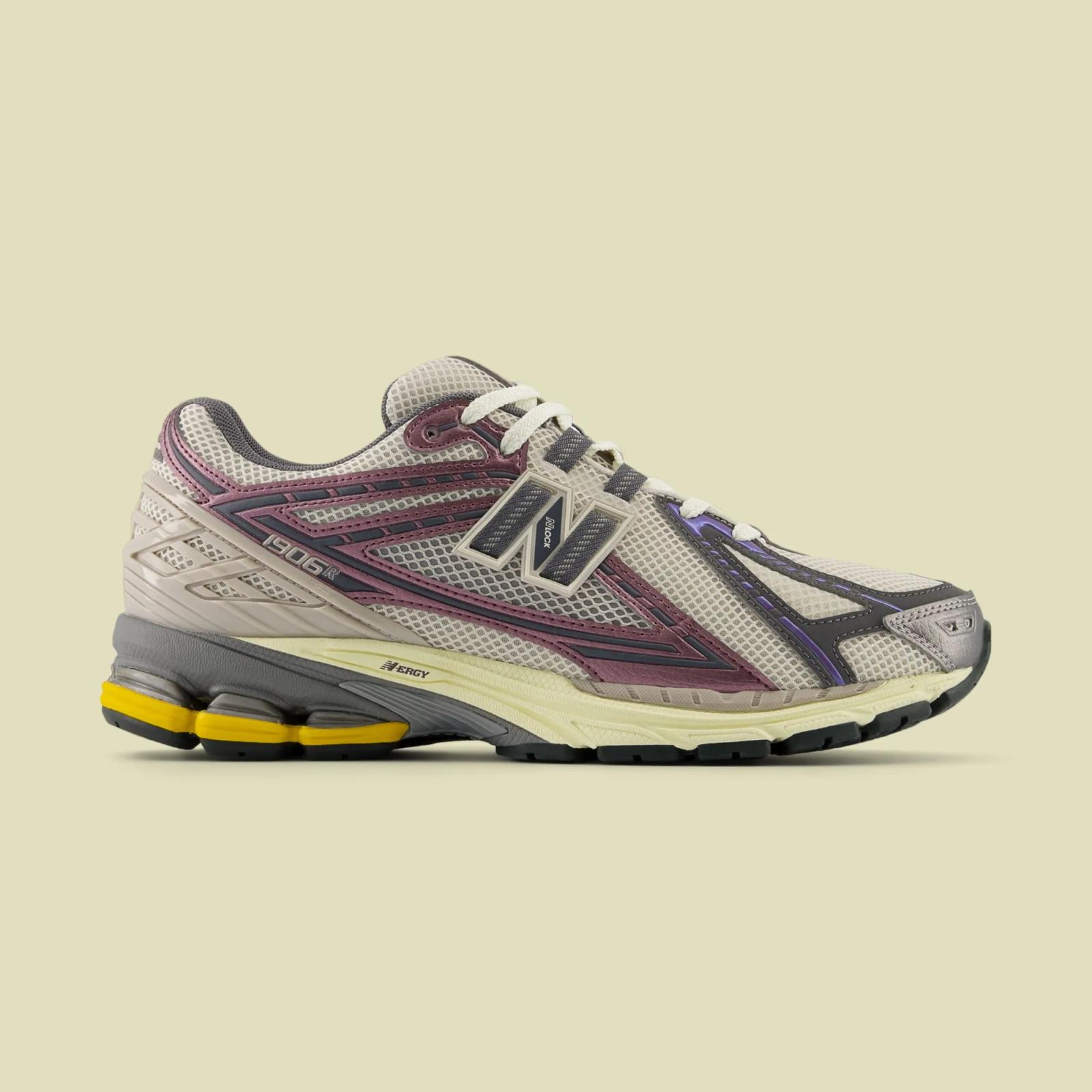 New Balance 1906R “Licorice”