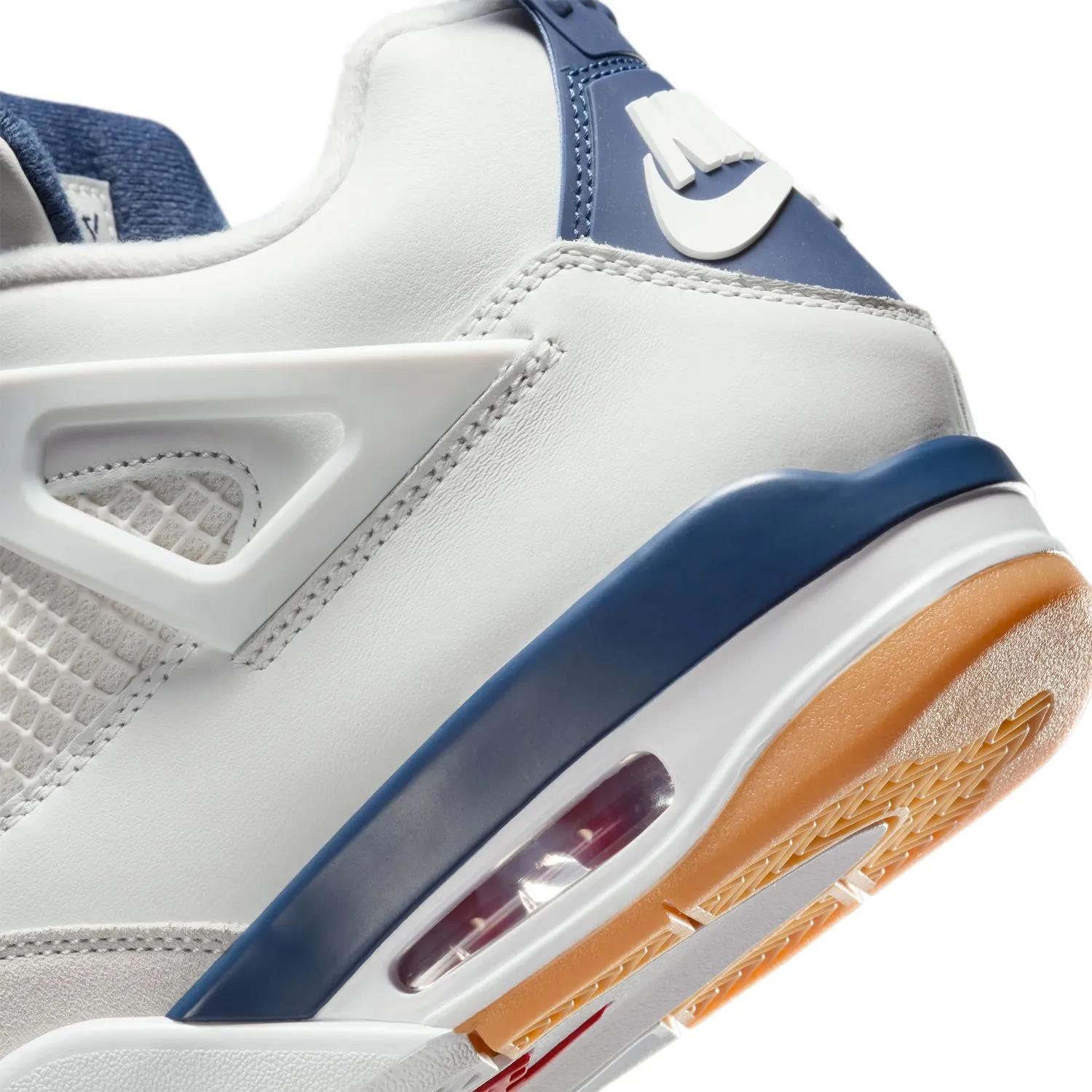 Nike SB x Air Jordan 4 Retro White / Navy DR5415-100 Release Date Europe April 2025