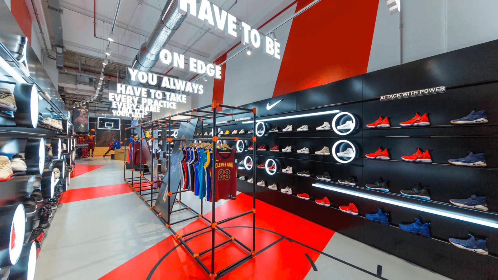 Airness Airdom Milan Italy