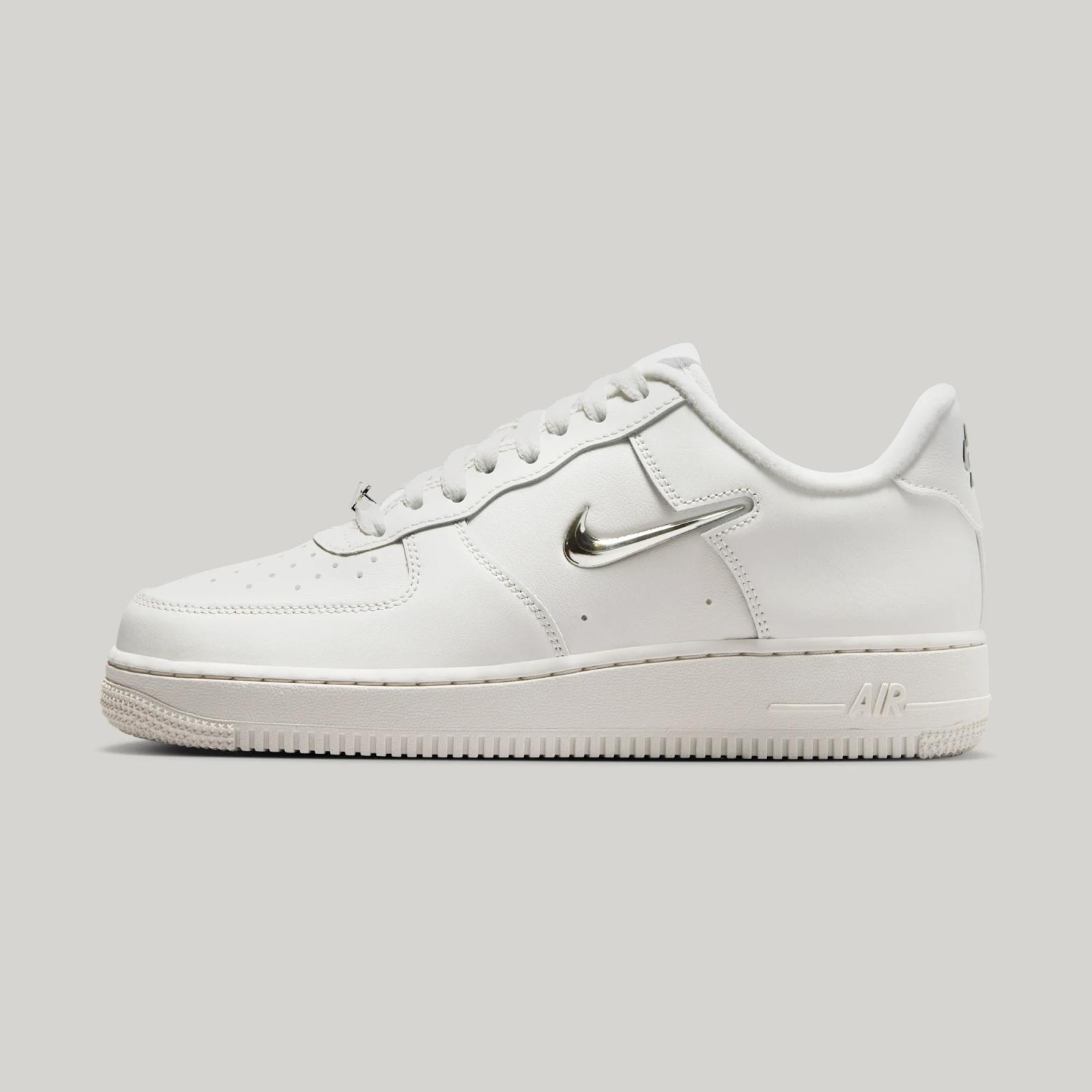Nike Air Force 1 Low Jewel "Phantom" drops in 2026