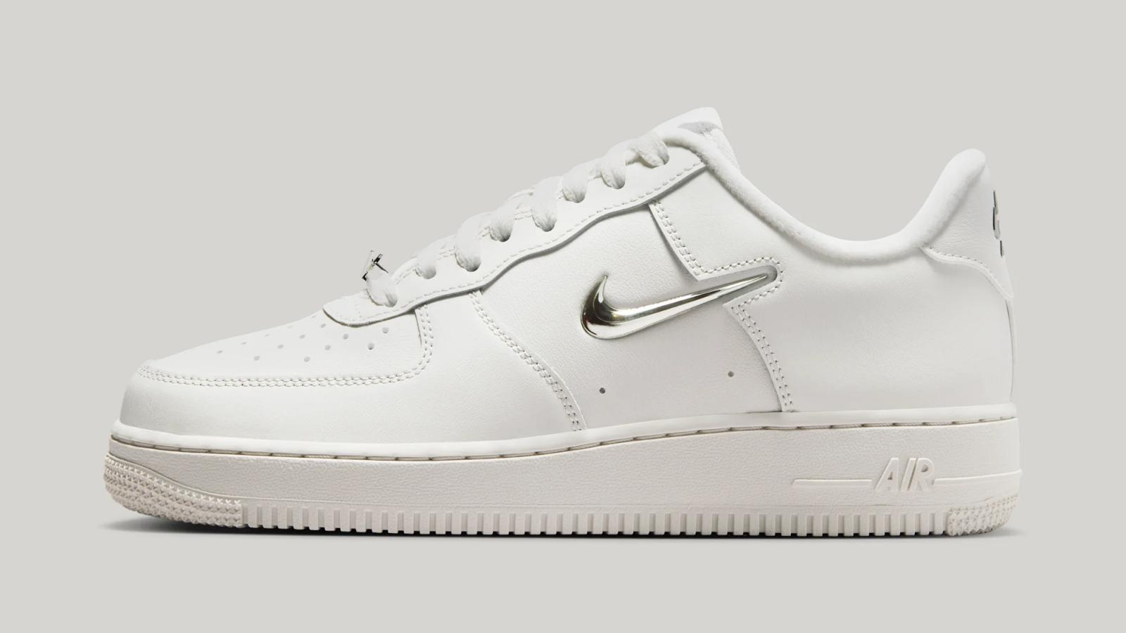 Nike Air Force 1 Low W "Phantom" drops in 2026