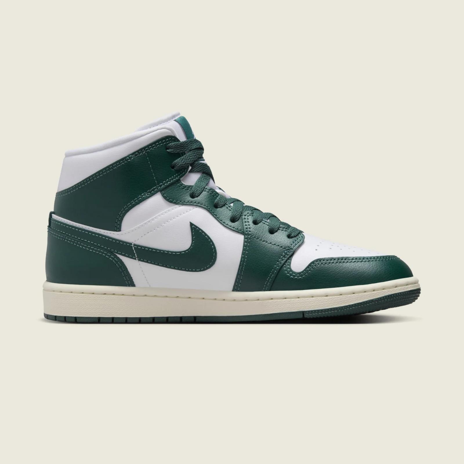 Air Jordan 1 Mid White / Oxidized Green BQ6472-133
