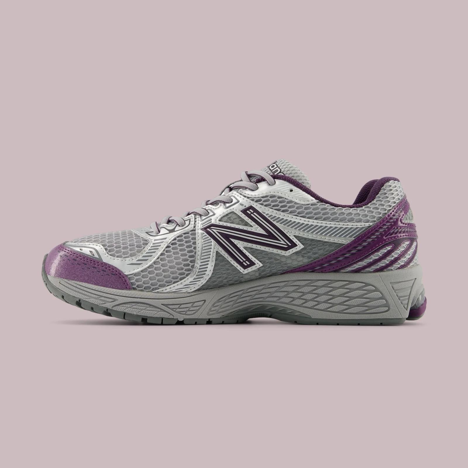 New Balance 860v2 Midnight Violet