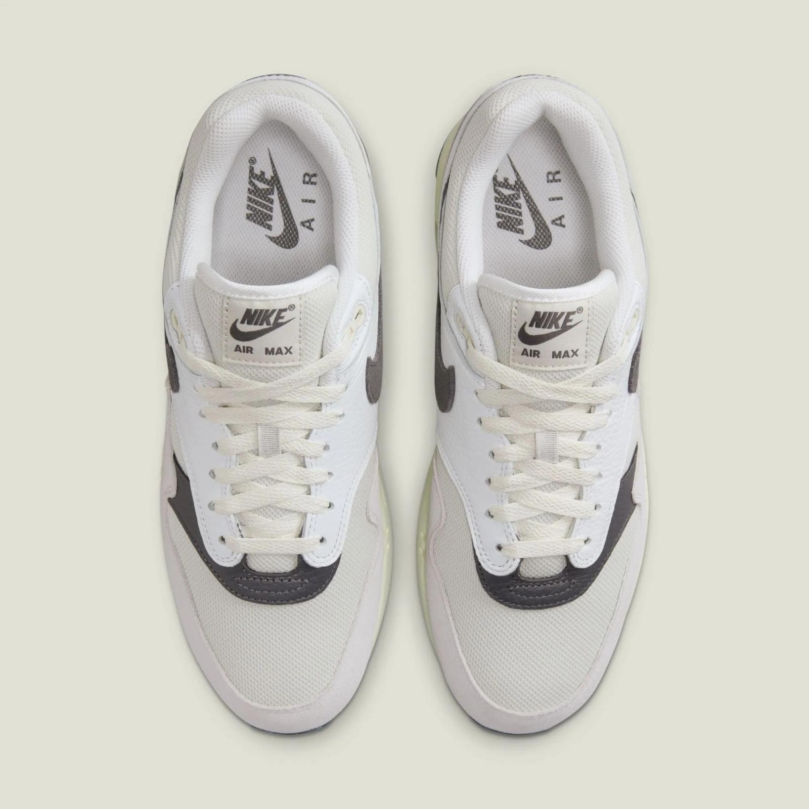 Nike Air Max 1 Essential Light Bone