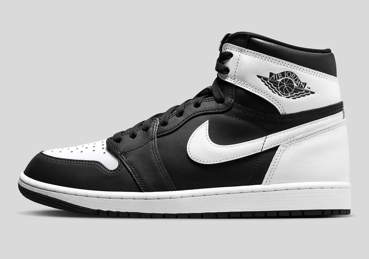 Air Jordan 1 Retro High OG Black White