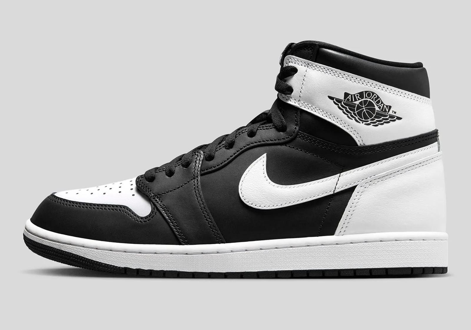 Air Jordan 1 Retro High OG Black White