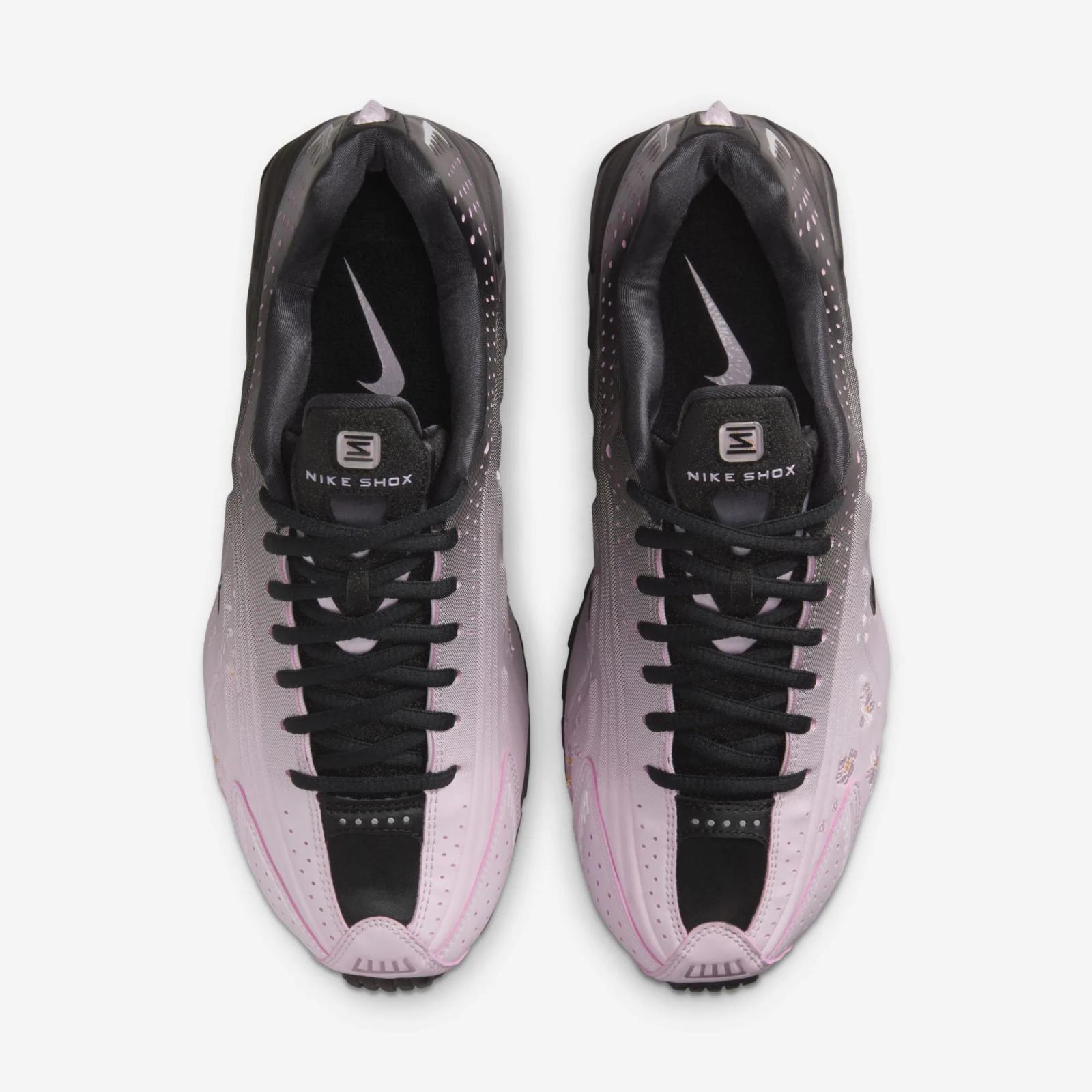Nike Shox R4 Sakura / Regal Pink IB8872-600 Release Date 2025