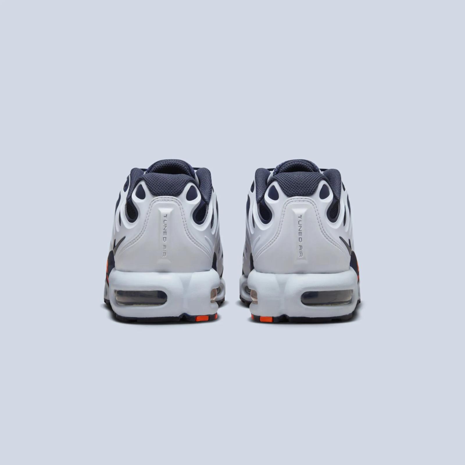 Nike Air Max Plus Drift Football Grey FD4290-004