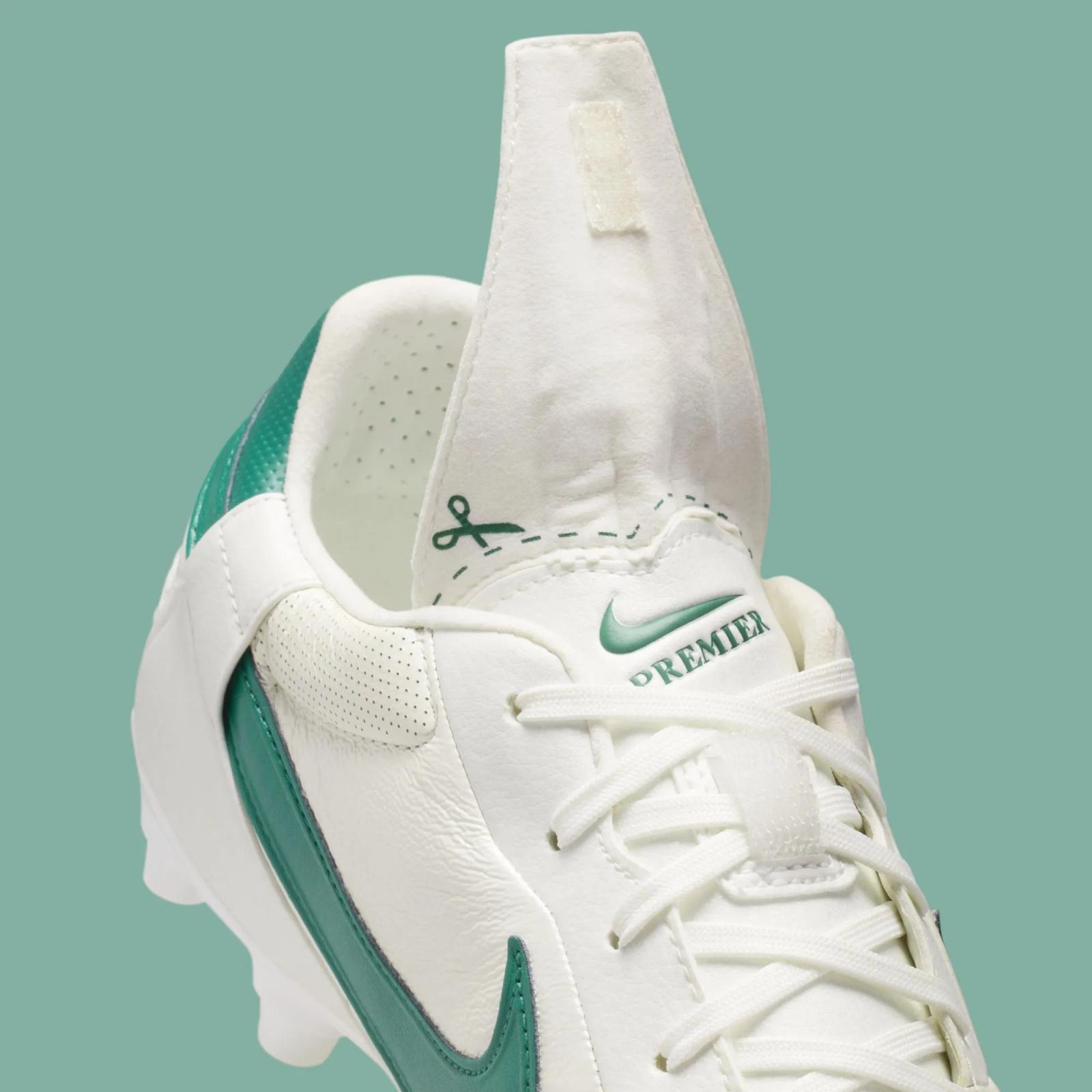 Nike Premier III U FG Metallic White Mystic Green