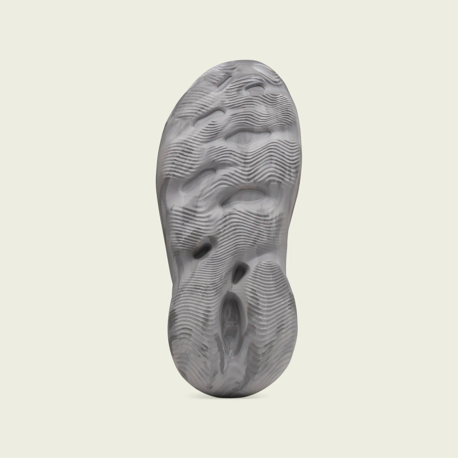 Adidas Yeezy Foam Runner MX Granite IE4931 Release Date