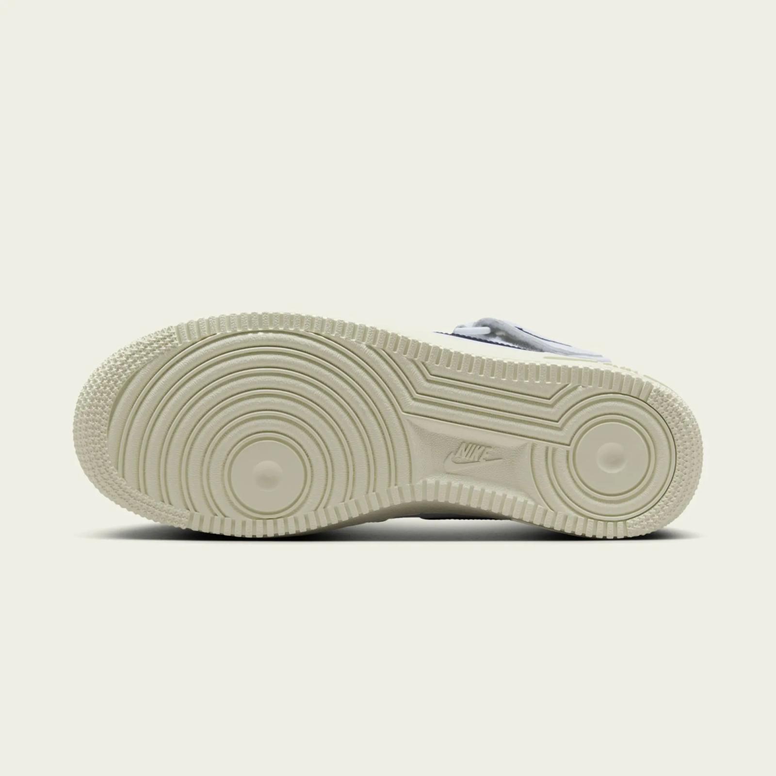 Nike Air Force 1 '07 Mid Midnight Navy / Coconut Milk DD9625-105