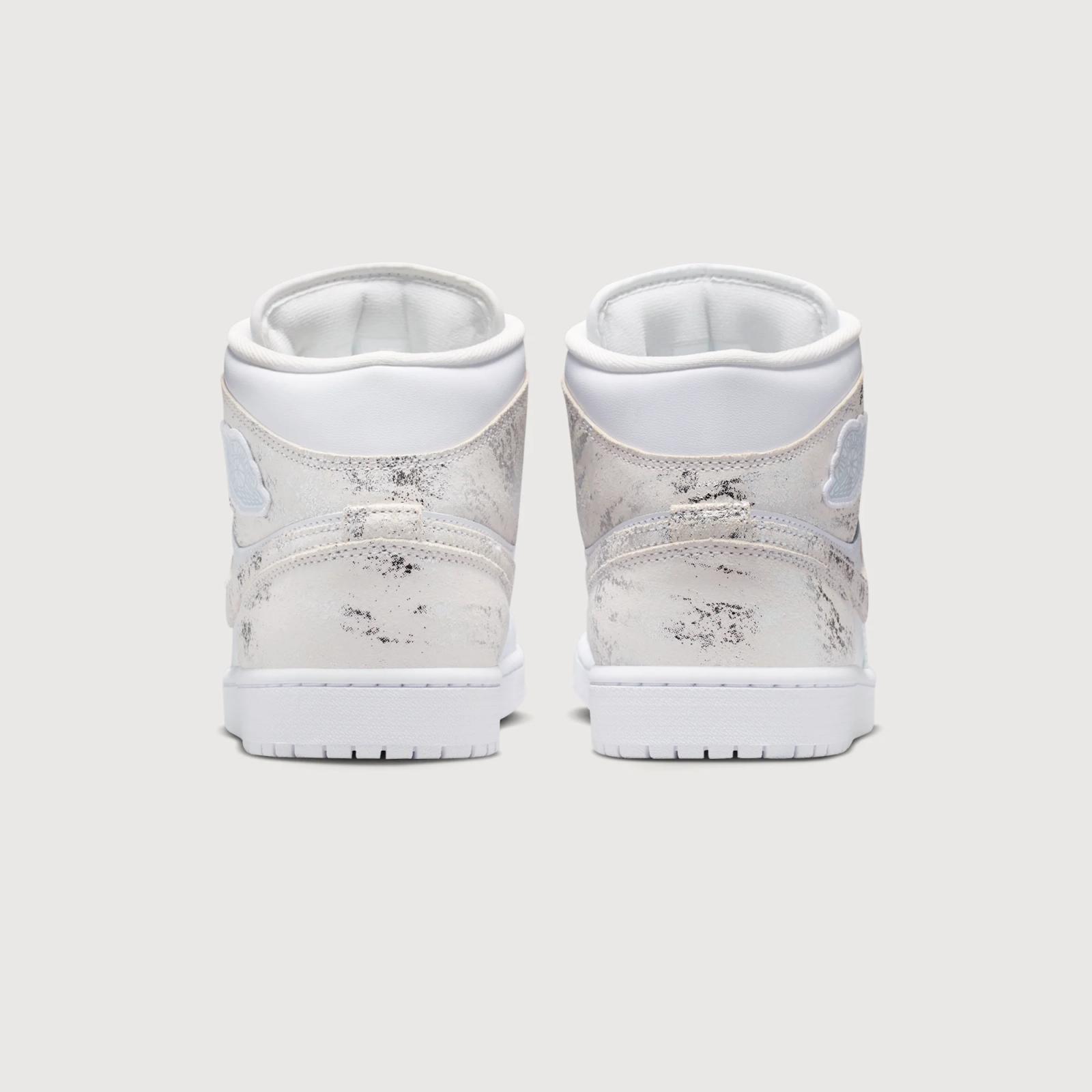 Air Jordan 1 Mid SE "White & Field Silver" drops in 2026