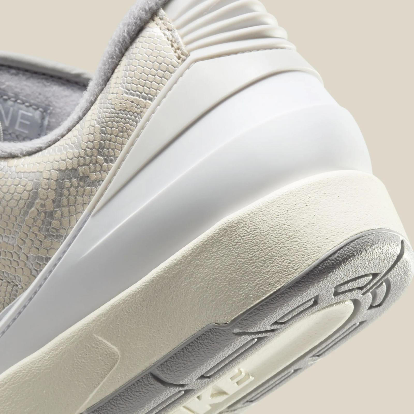 Air Jordan 2 Retro Low Python