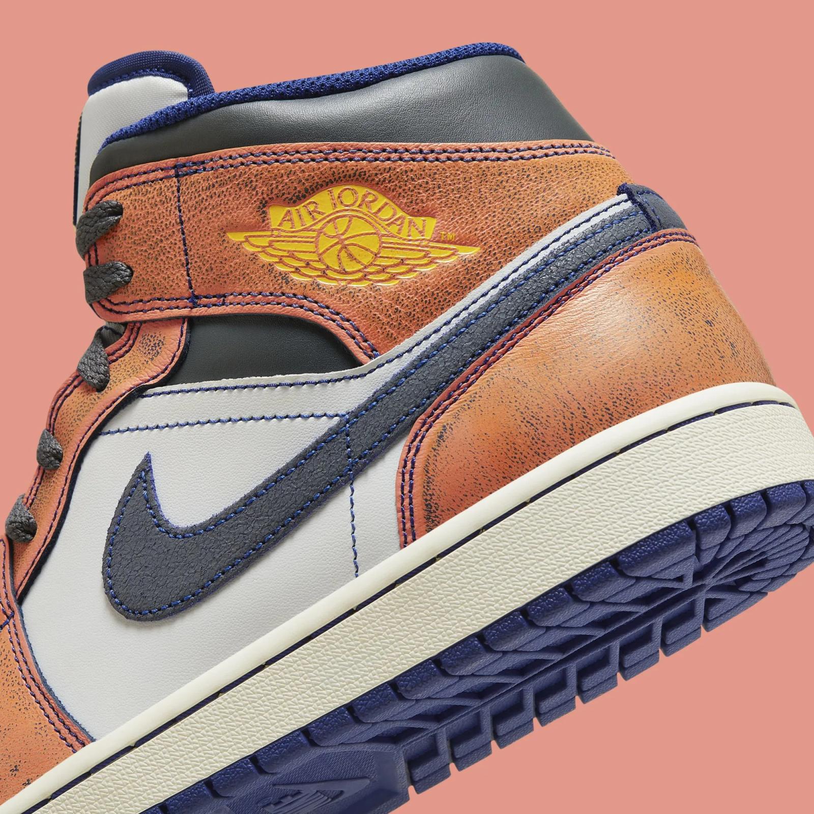 Air Jordan 1 Mid SE Flight FV3619-106