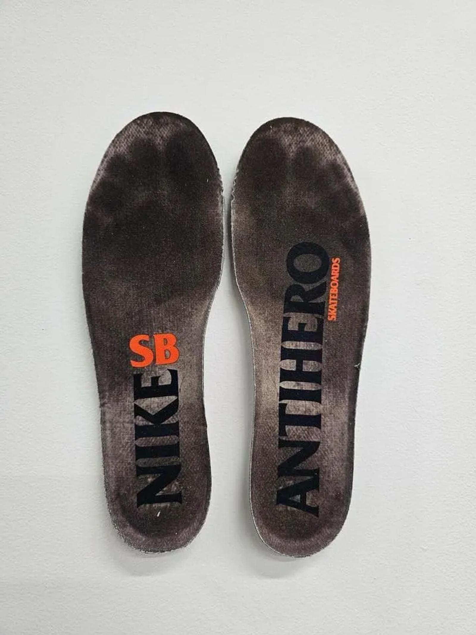 Antihero x Nike SB Dunk High QS "White / Black" HM5837-100