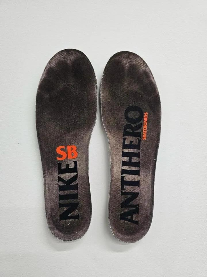 Antihero x Nike SB Dunk High QS "White / Black" HM5837-100