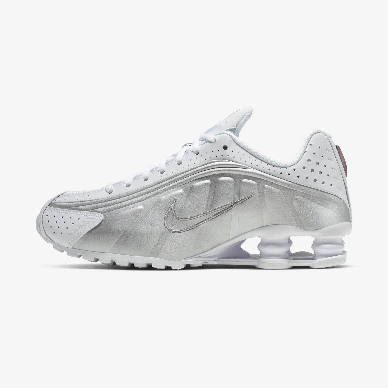 Nike Shox R4 “White / Metallic Silver” Restock 2024