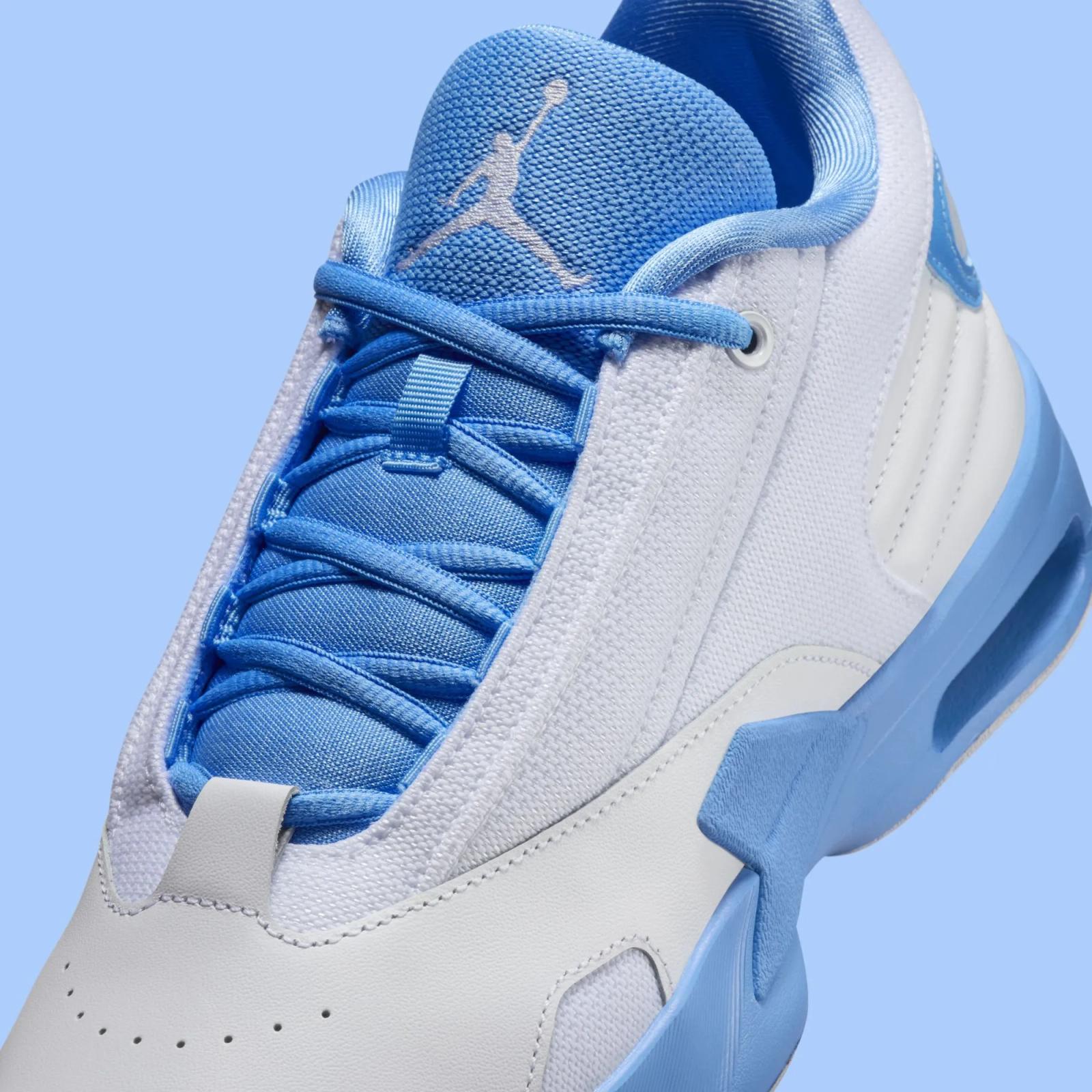 Jordan Max Aura 6 White / University Blue FQ7943-100