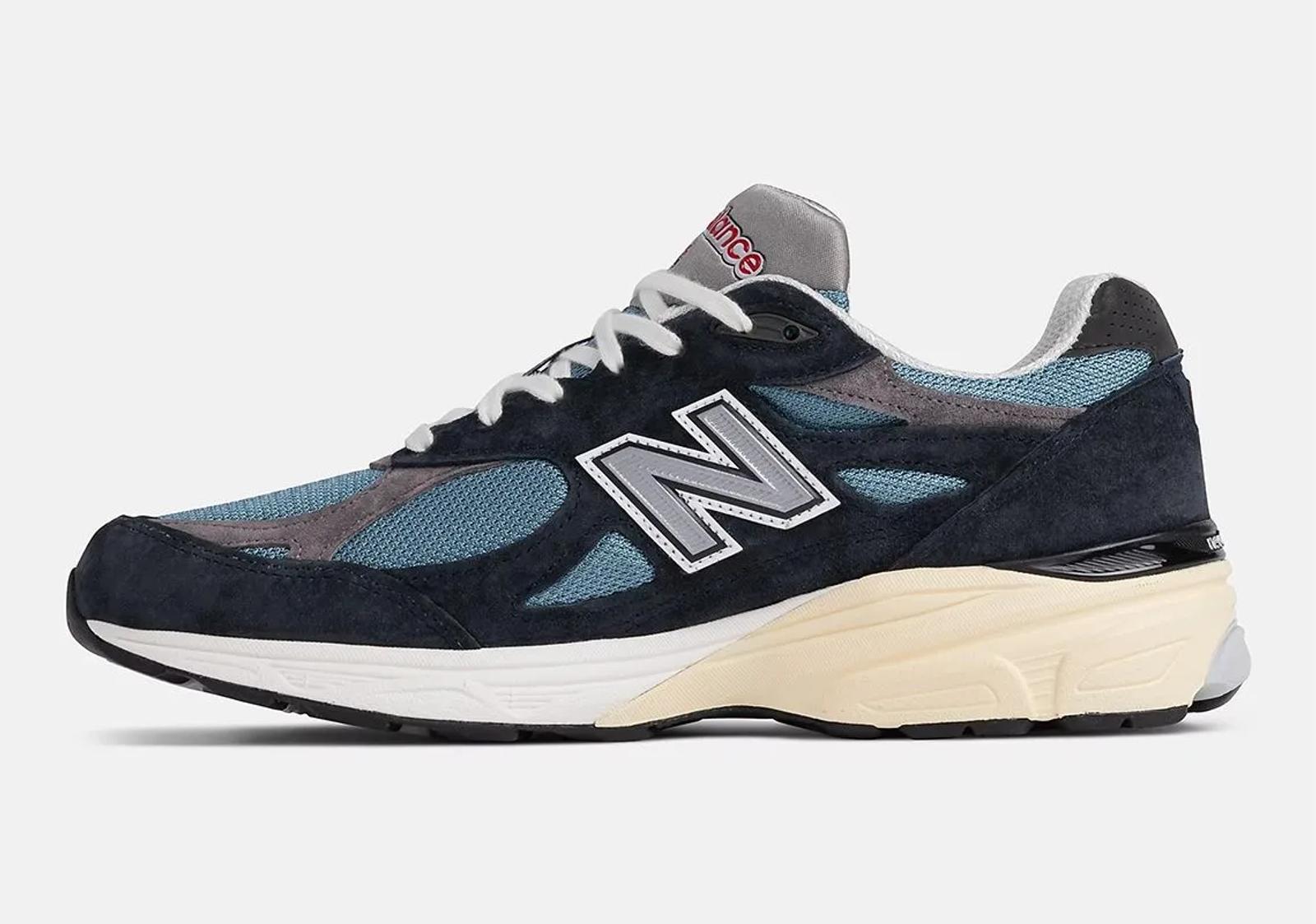 New Balance 990v3 Navy Castlerock