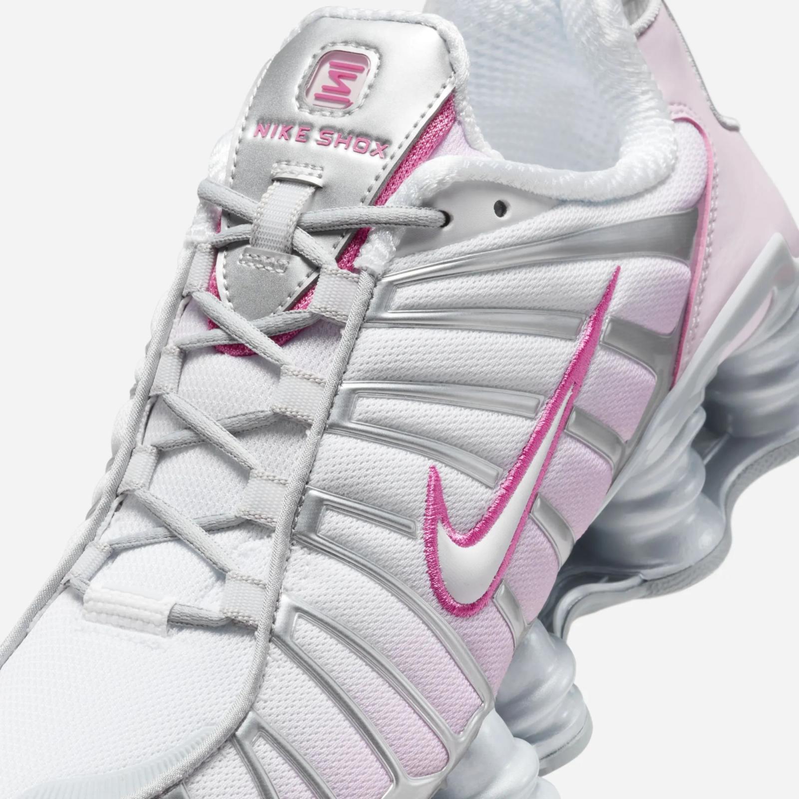 Nike Shox TL Metallic Platinum / Pinksicle HV2520-001