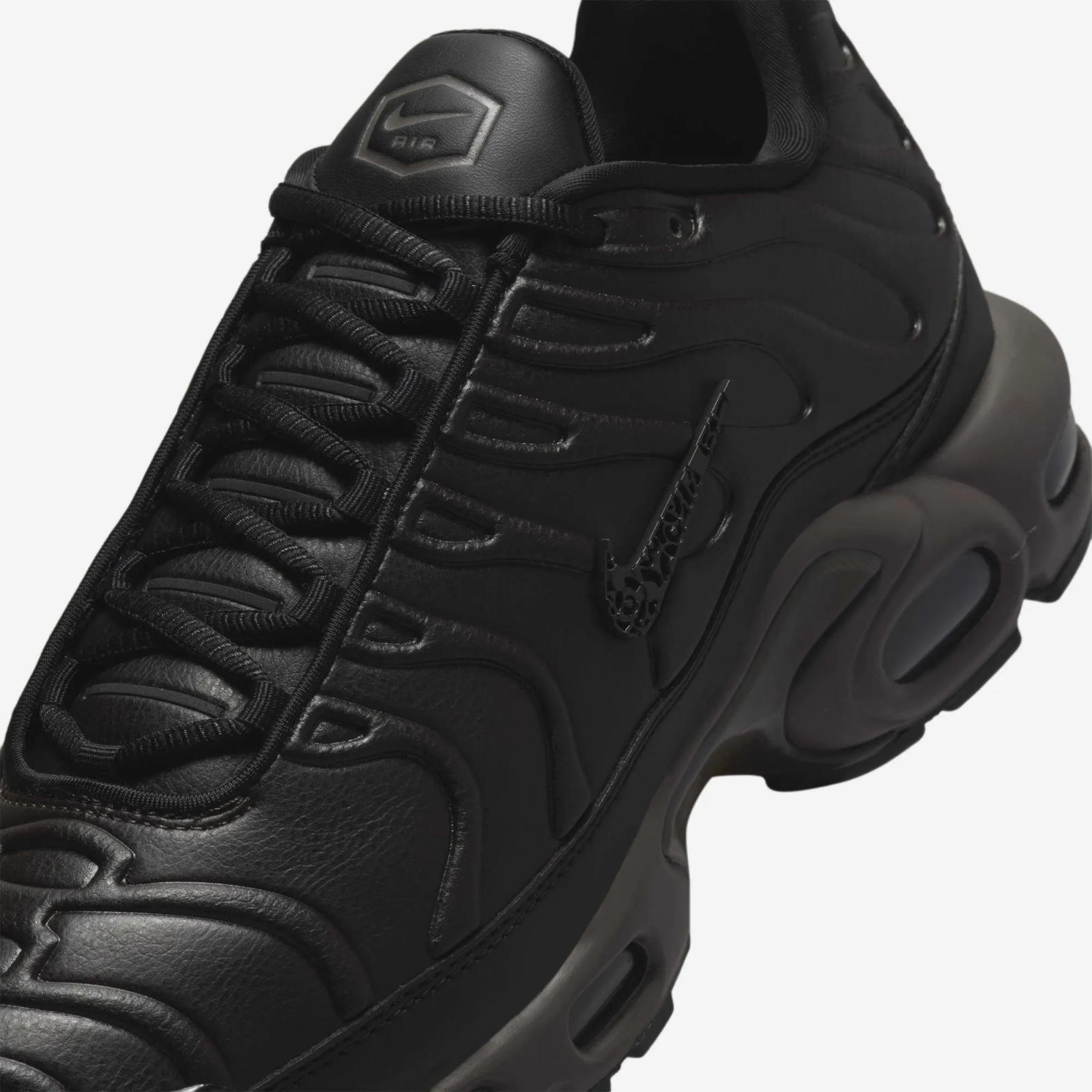 Nike Air Max Plus PRM QS Olympic "Black Tea / Petra Brown"