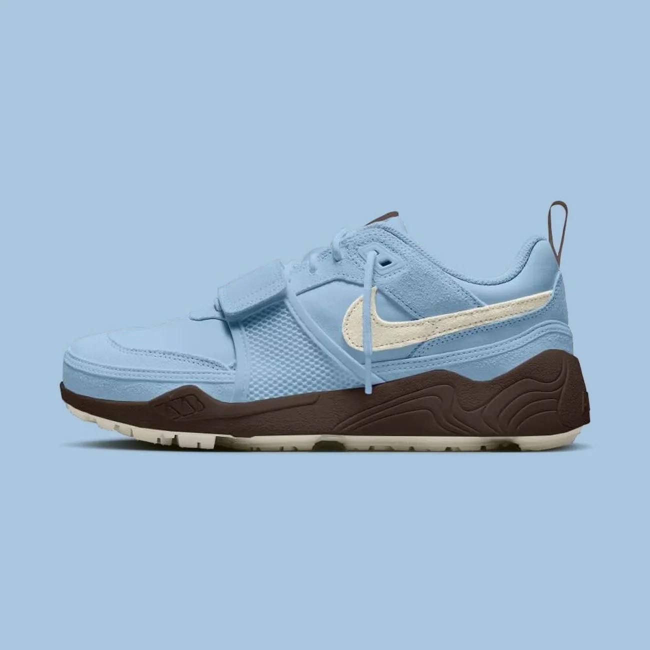 Travis Scott x Nike Zoom Field Jaxx Leche Blue HQ3072-400