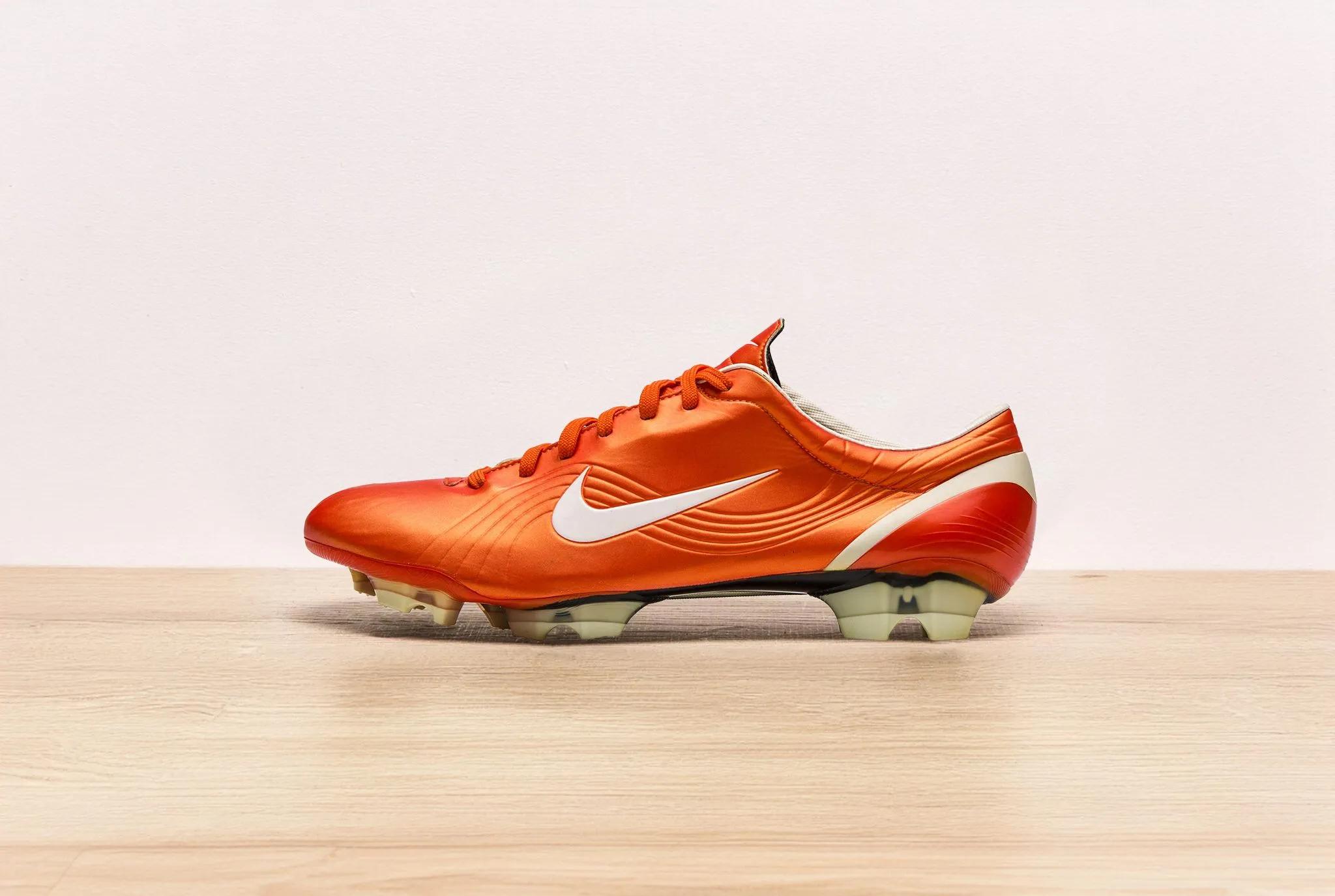 Nike Mercurial Vapor 1 “Shock Orange” 2025
