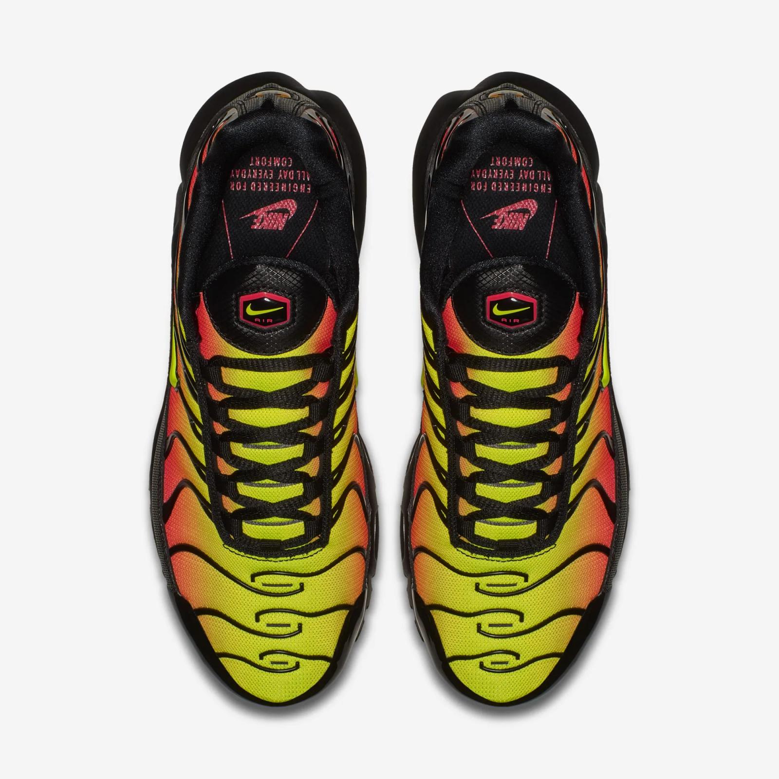 Nike Air Max Plus Black Volt Solar Red