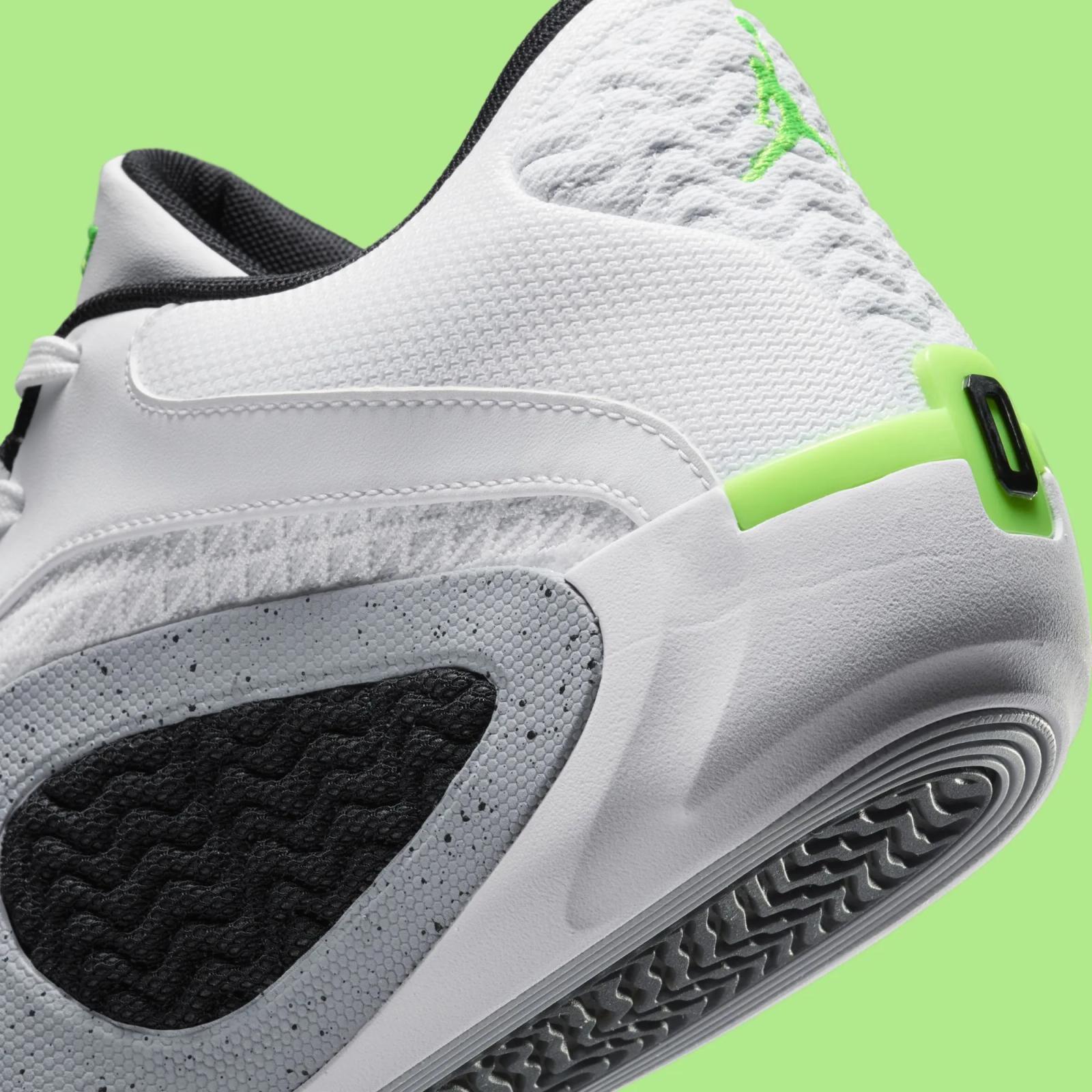 Air Jordan Tatum 2 Neon FJ6457-100