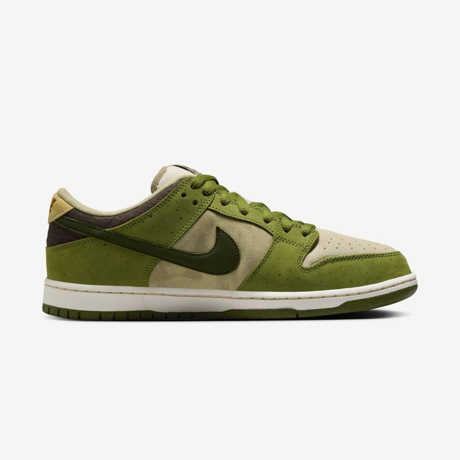 Yuto Horigome x Nike SB Dunk Low Pro Asparagus HF8022-300