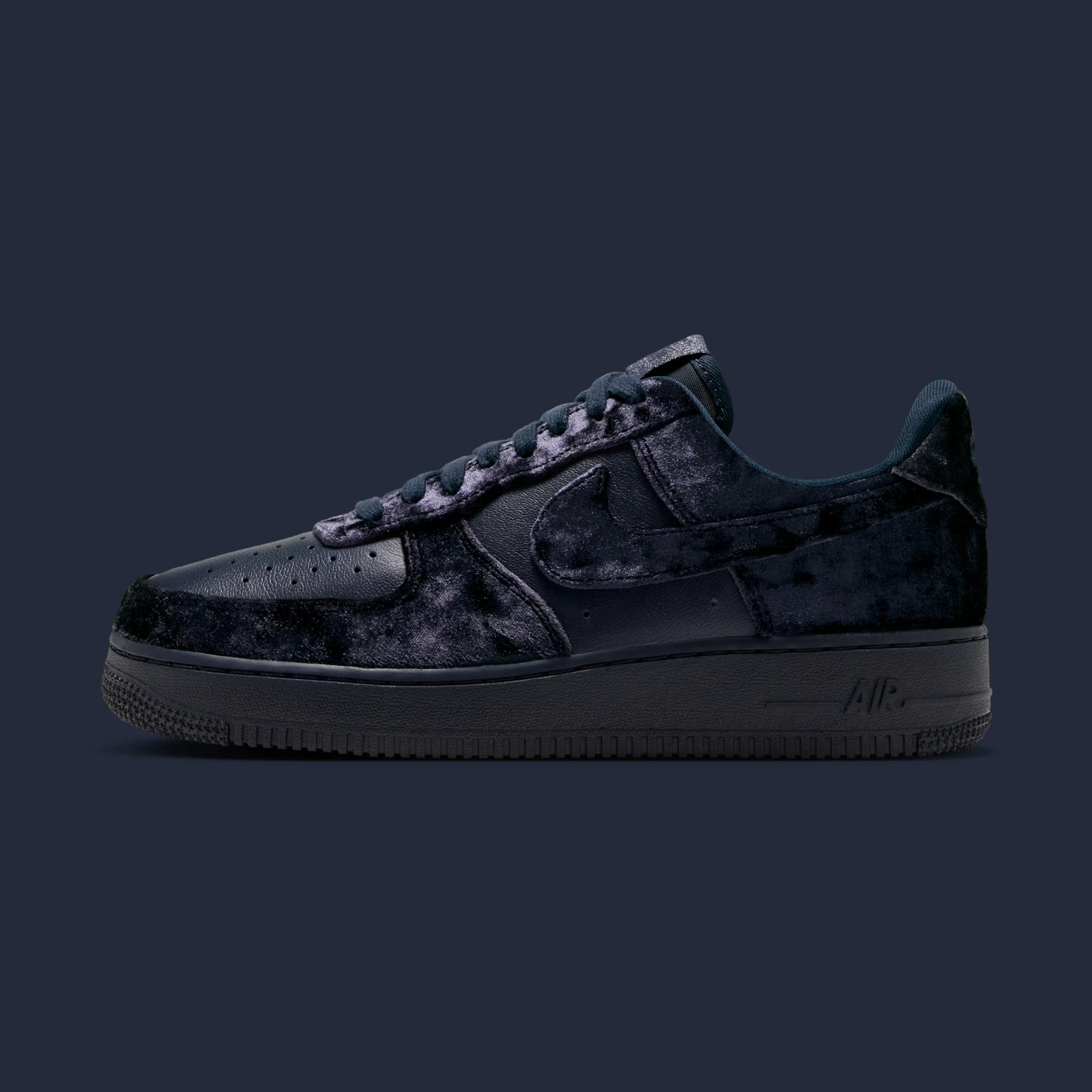 Nike Air Force 1 Low SE W "Dark Obsidian" drops in 2026