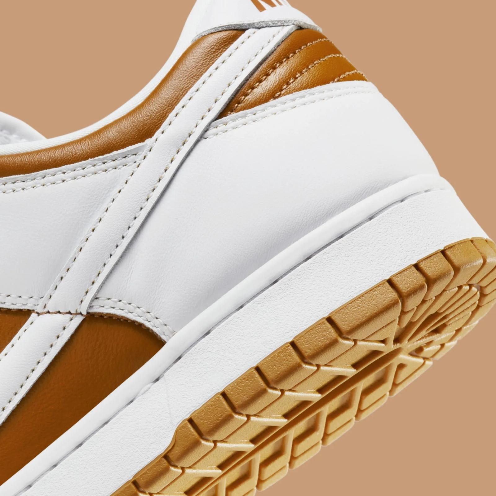 Nike Dunk Low QS Reverse Curry