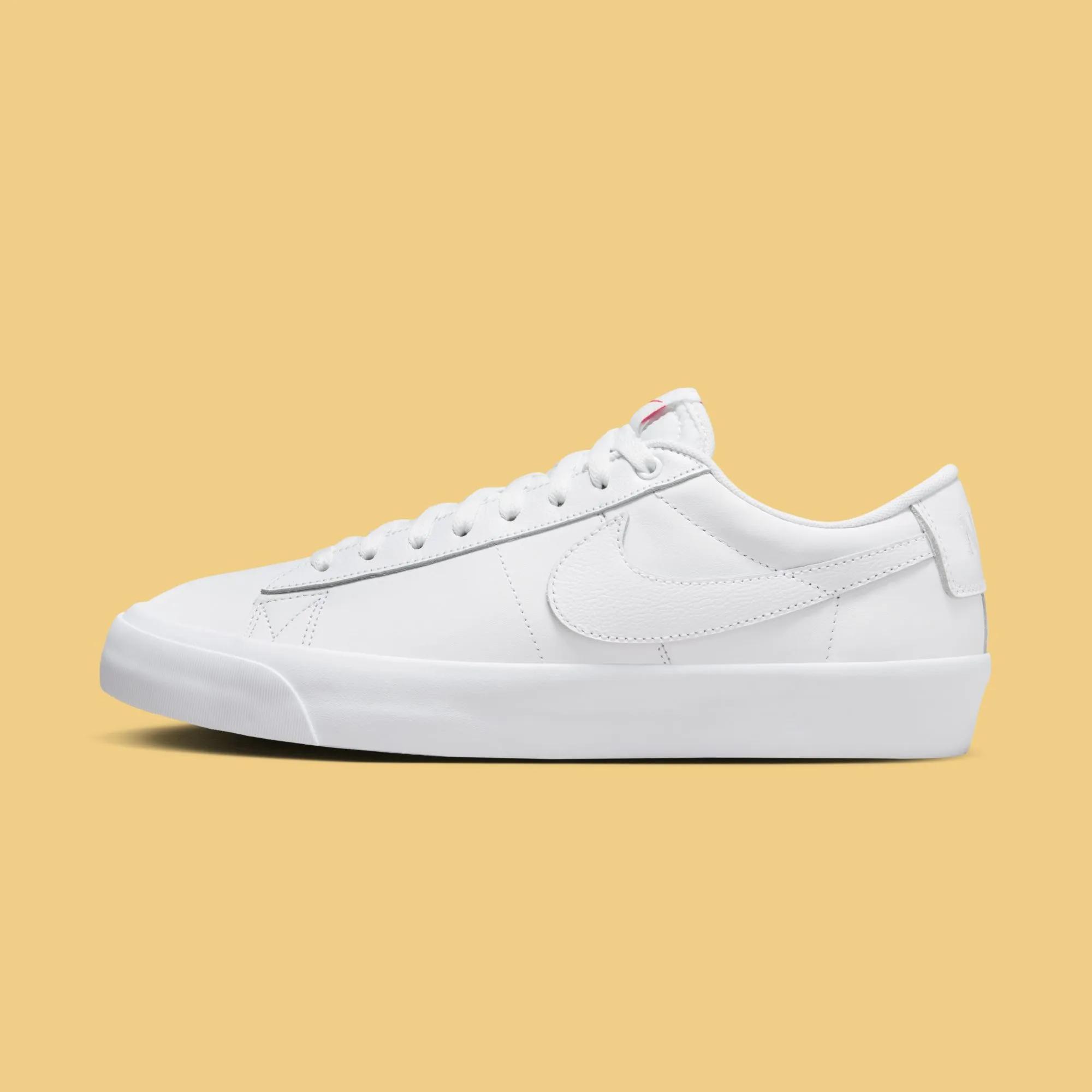 Nike SB Blazer Low Pro GT ISO “Triple White”