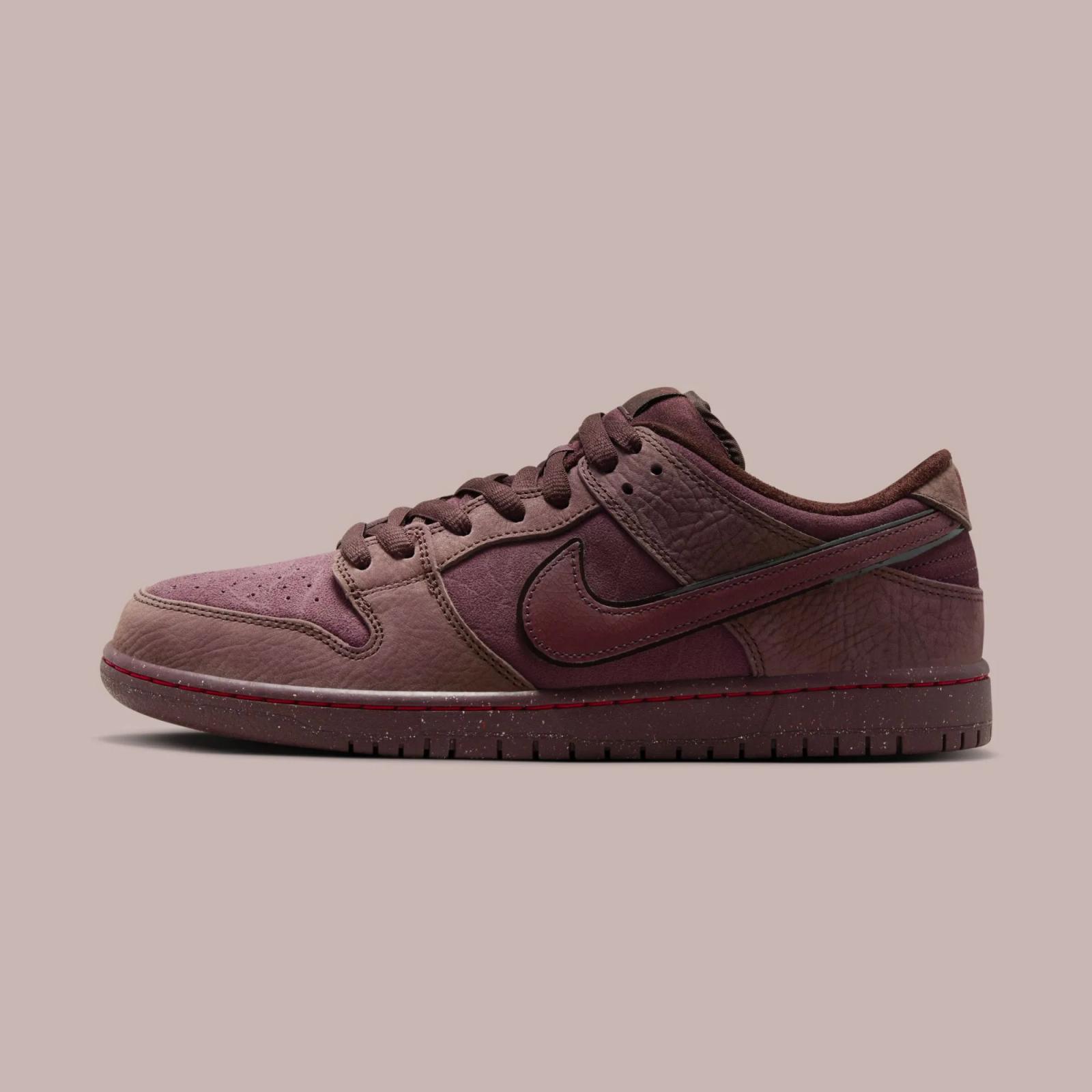 Nike SB Dunk Low Pro Burgundy Crush