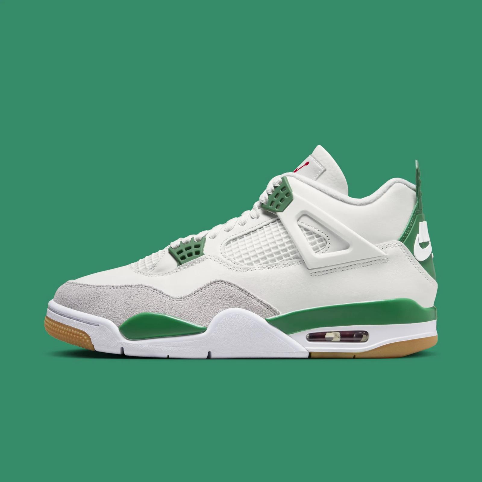 Nike SB x Air Jordan 4 Retro Pine Green DR5415-103