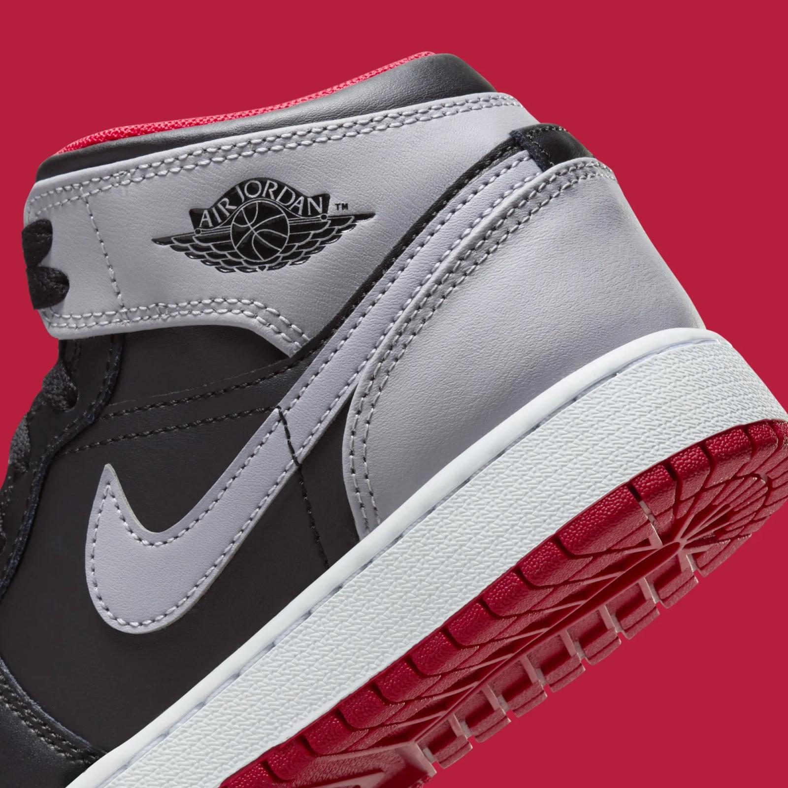 Air Jordan 1 Mid GS Black Grey Red