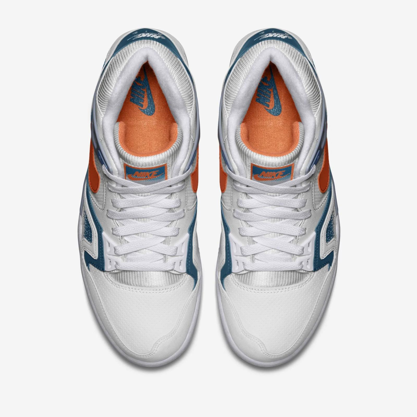 Nike Air Tech Challenge 2 Tart 2025