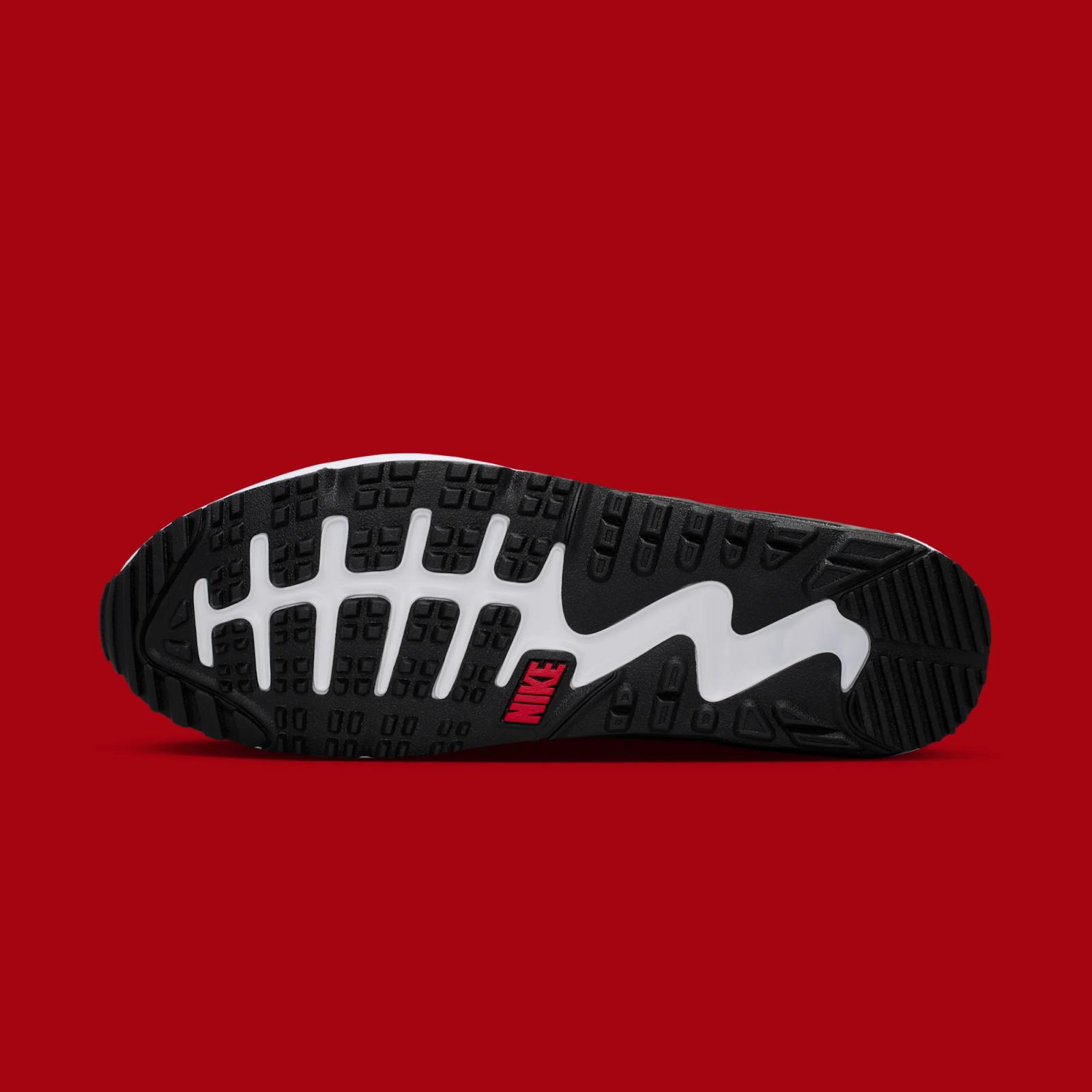 Nike Air Max 90 Golf "White & Fire Red" drops in 2026