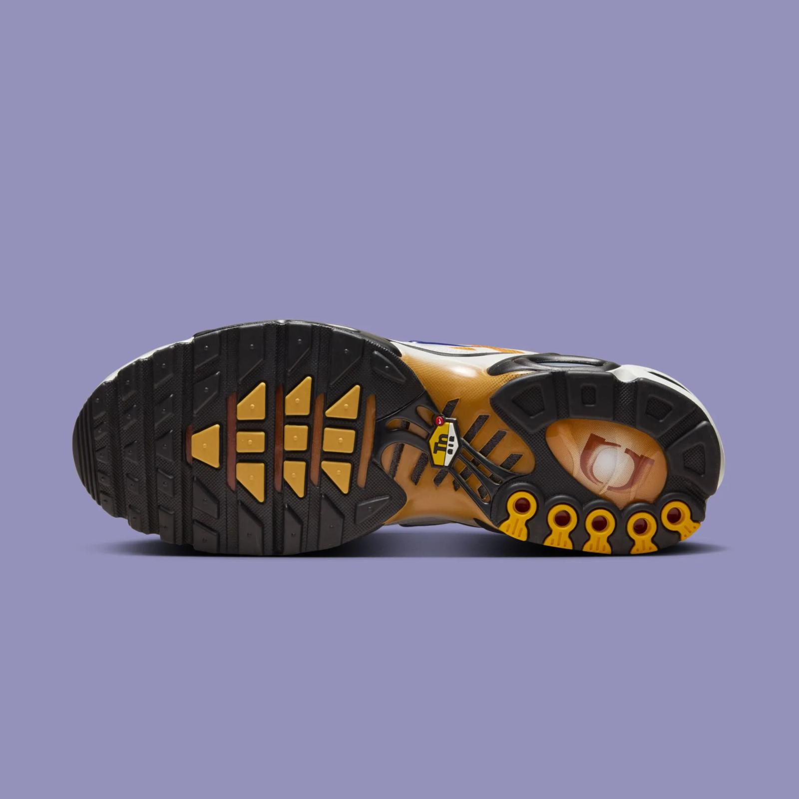 One Block Down x Nike Air Max Plus Chutney FZ3308-700