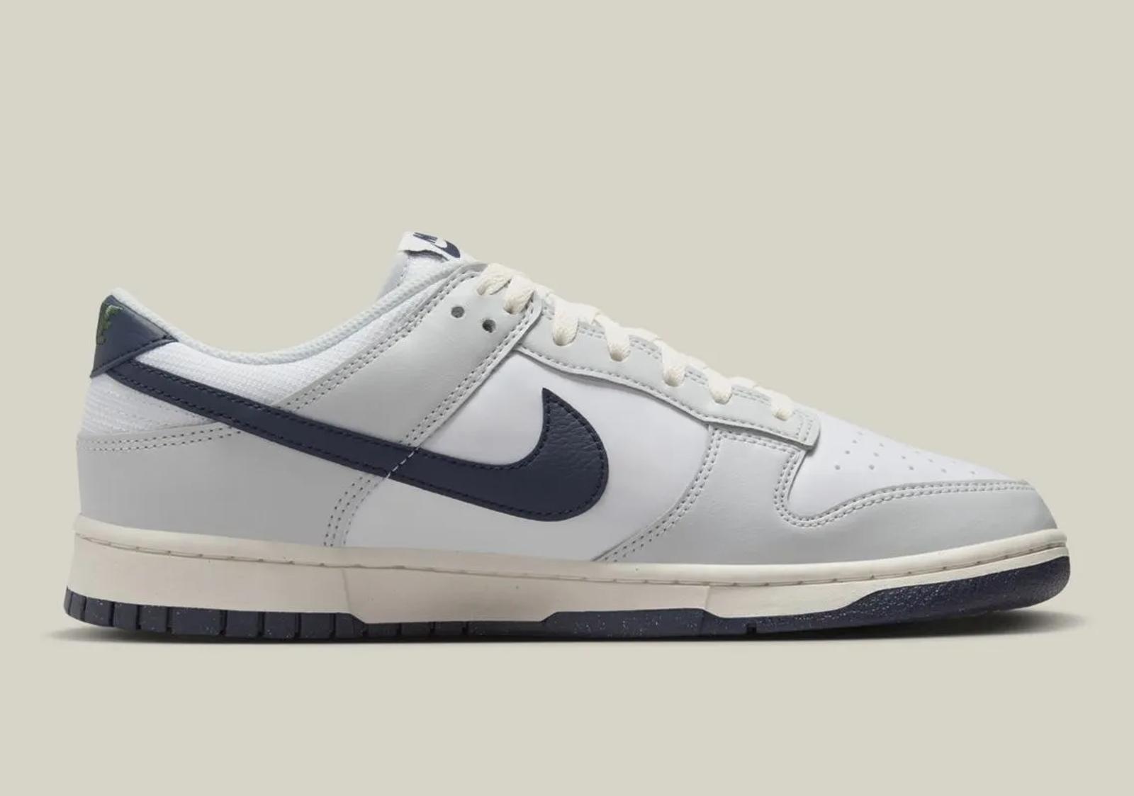 Nike Dunk Low Next Nature Photon Dust