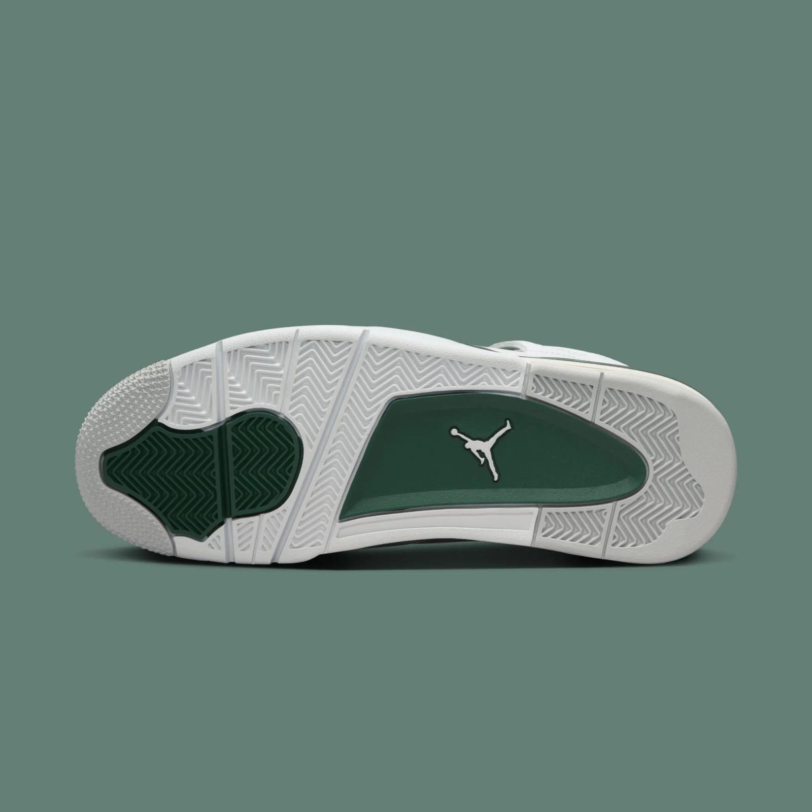 Air Jordan 4 Retro Oxidized Green FQ8138-103